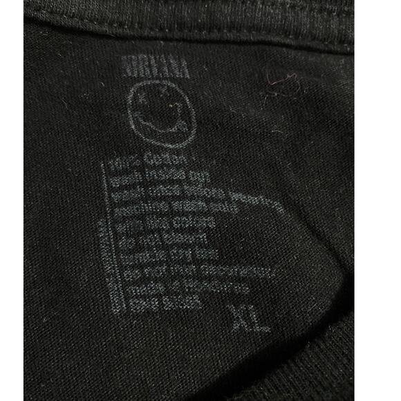 Nirvana “Unplugged in New York” T-Shirt – Men’s XL, Black Graphic Band Tee - Picture 6 of 9